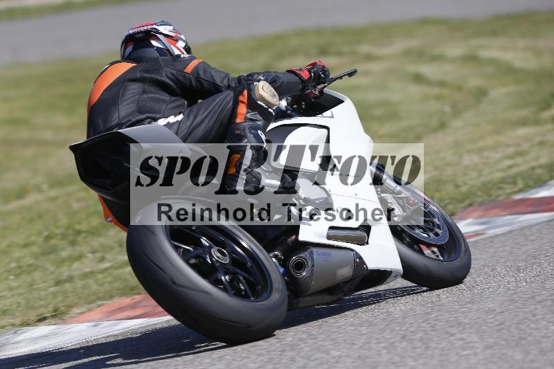/13 01.05.2025 Speer Racing ADR/Gruppe gelb/110
